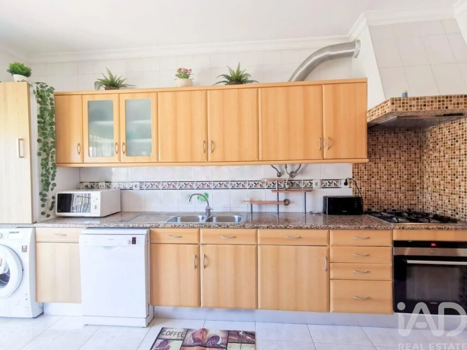 Apartamento T2 para Venda em Lagos (São Sebastião e Santa Maria) Foto 13