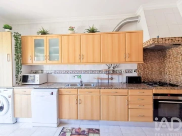 Apartamento T2 para Venda em Lagos (São Sebastião e Santa Maria)
