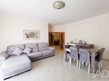 Apartamento T2 para Venda em Lagos (São Sebastião e Santa Maria)