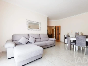 Apartamento T2 para Venda em Lagos (São Sebastião e Santa Maria)