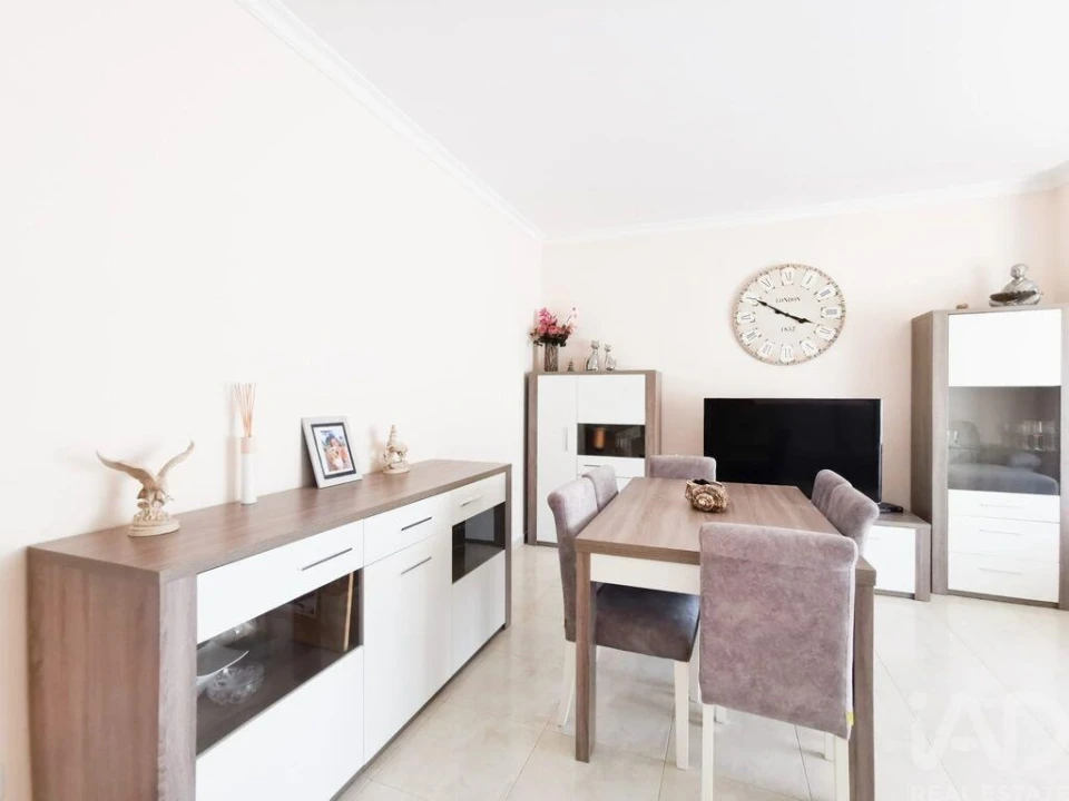 Apartamento T2 para Venda em Lagos (São Sebastião e Santa Maria) Foto 8