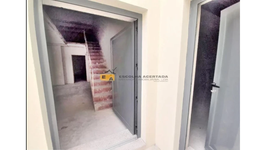 Loja para Arrendamento em Matosinhos e Leça da Palmeira Foto 12