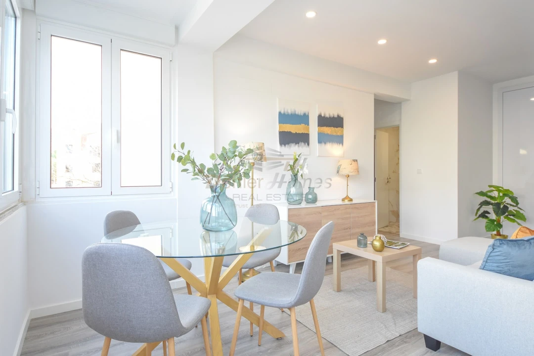 Apartamento T1 para Venda em São Domingos de Benfica Foto 5