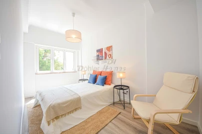 Apartamento T1 para Venda em São Domingos de Benfica