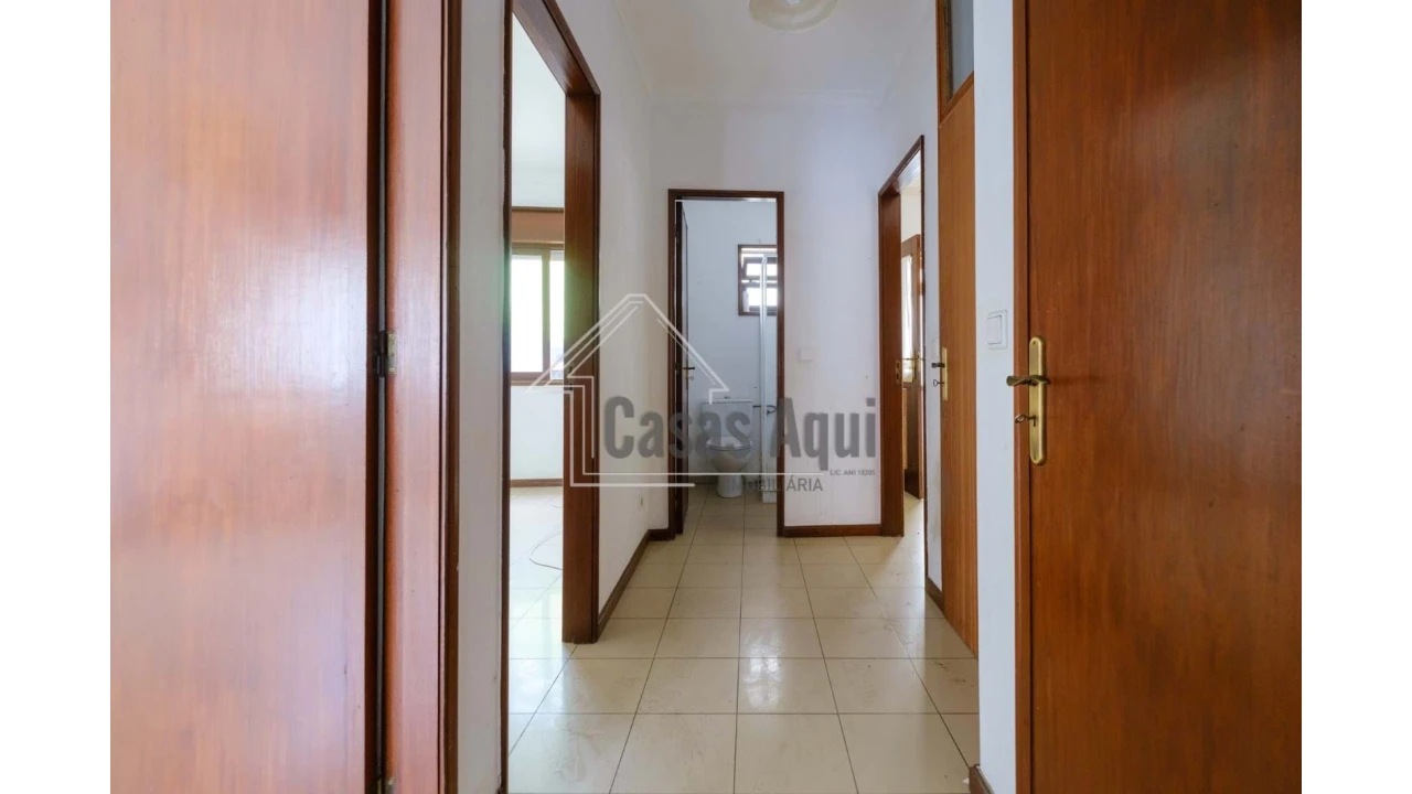 Prédio para Venda em Vila do Conde Foto 6