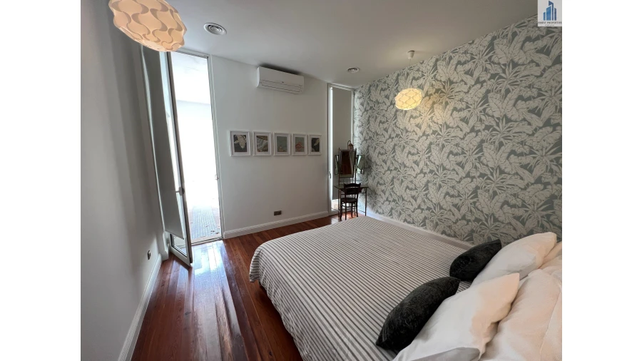 Moradia T4 para Arrendamento em São Martinho Foto 20