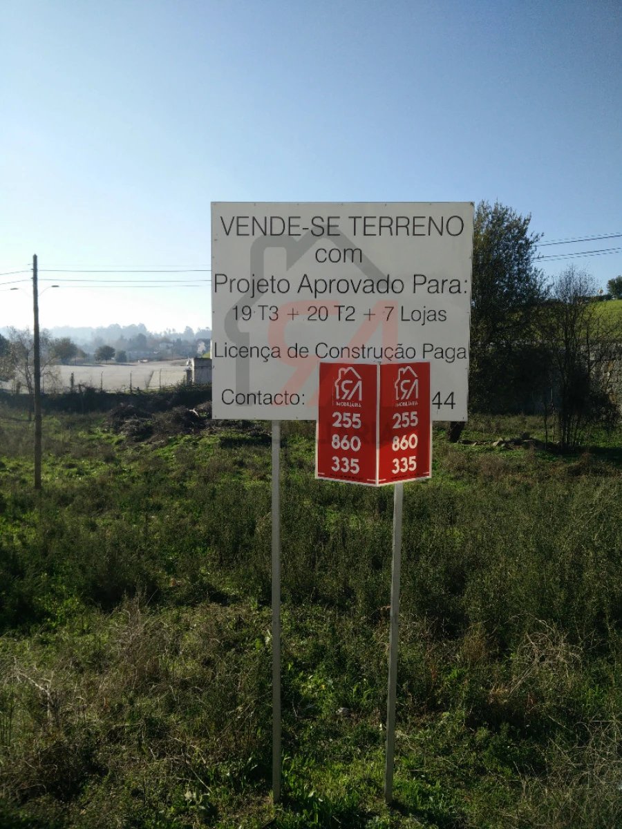 Terreno para Venda em Baltar Foto 2