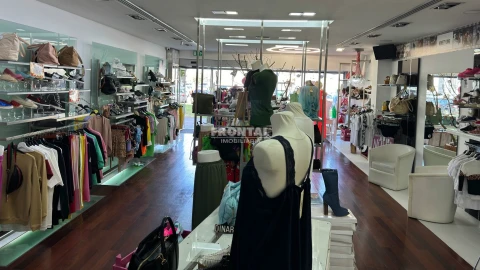 Loja para Venda em Cidade da Maia