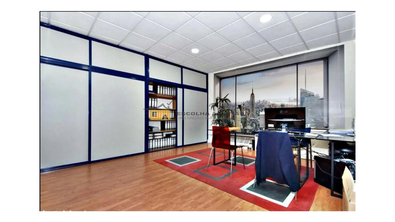 Armazém para Venda em São Mamede de Infesta e Senhora da Hora Foto 13