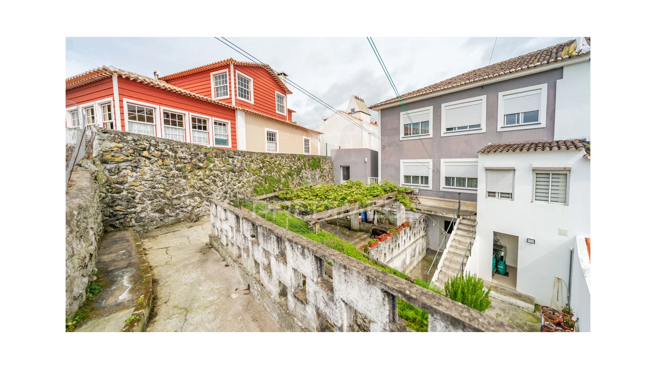 Moradia T5 para Venda em Angra (São Pedro) Foto 10