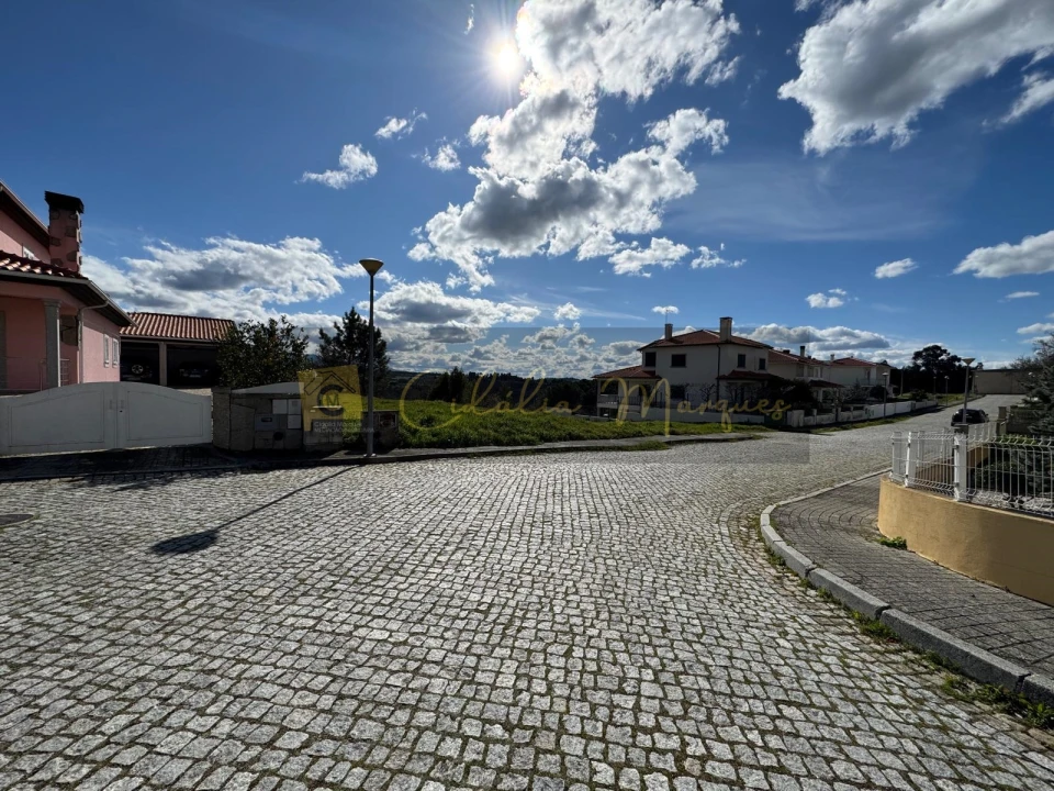 Terreno para Venda em Aldeias e Mangualde da Serra Foto 8