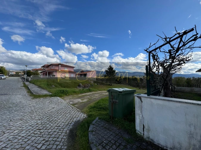 Terreno para Venda em Aldeias e Mangualde da Serra Foto 13