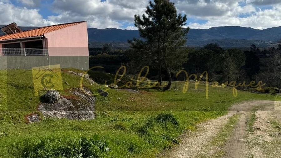 Terreno para Venda em Aldeias e Mangualde da Serra