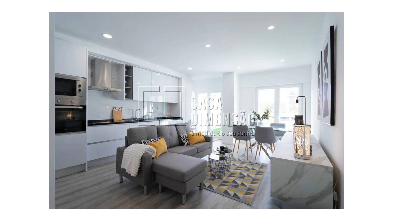 Apartamento T1 para Venda em Benfica Foto 3