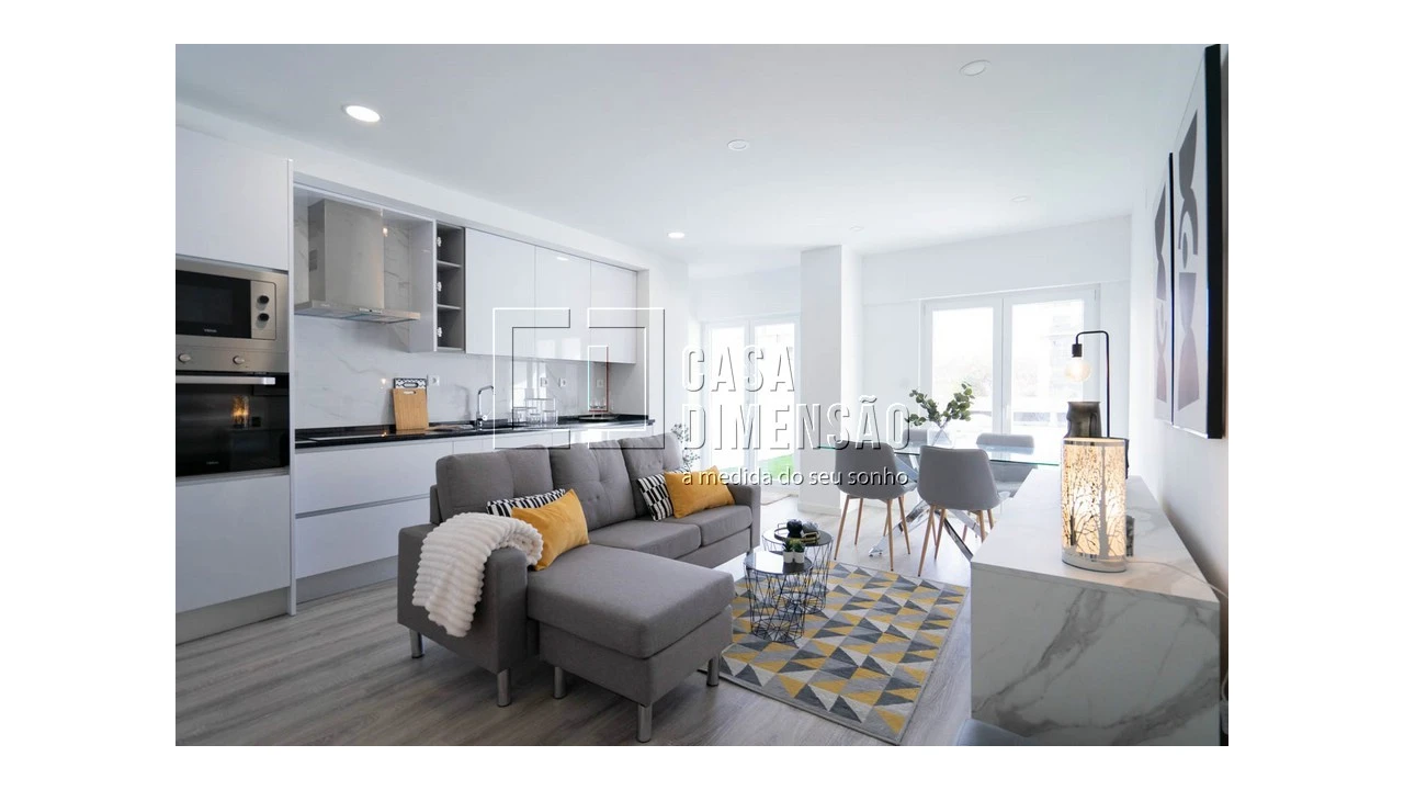 Apartamento T1 para Venda em Benfica Foto 5
