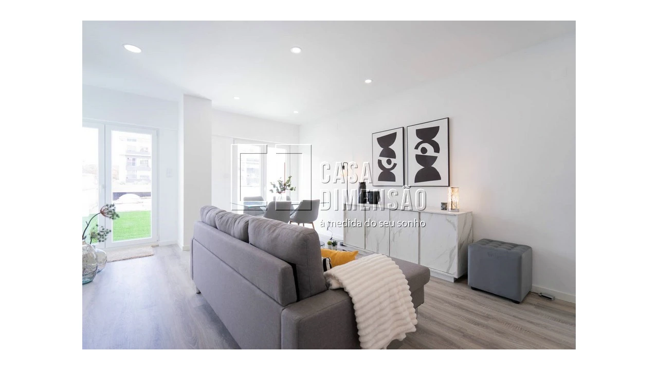 Apartamento T1 para Venda em Benfica Foto 6