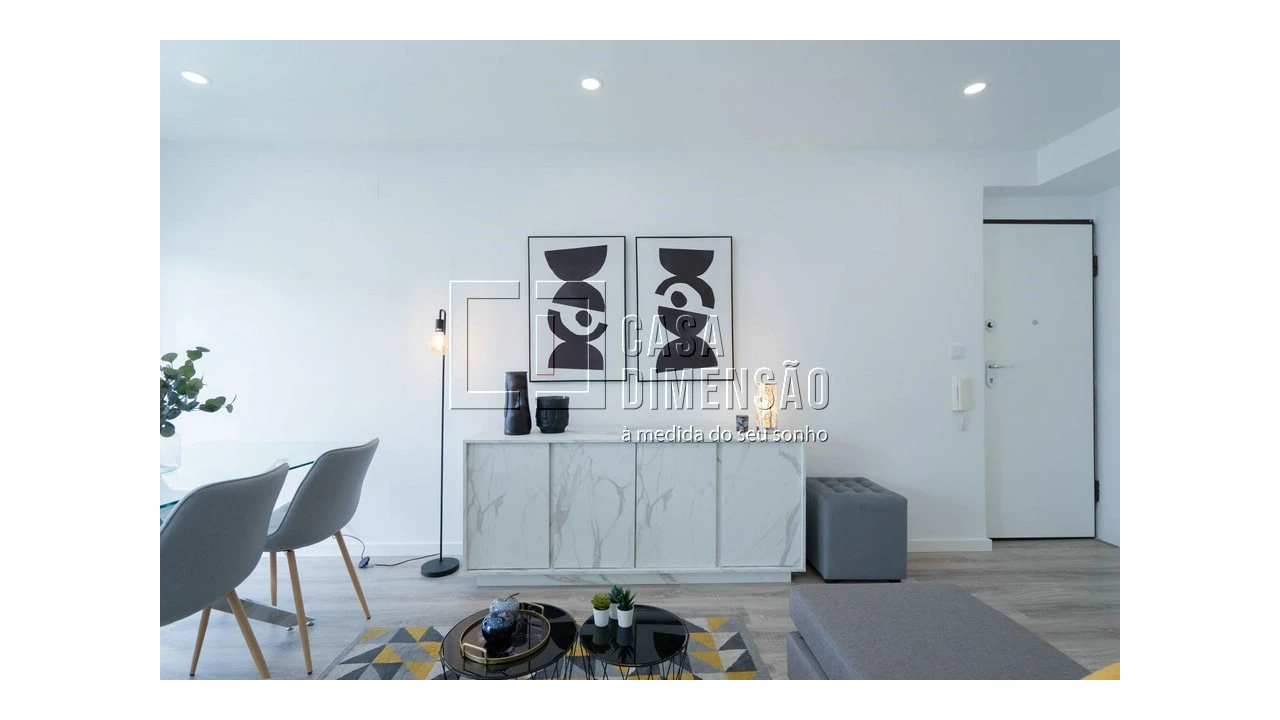 Apartamento T1 para Venda em Benfica Foto 7