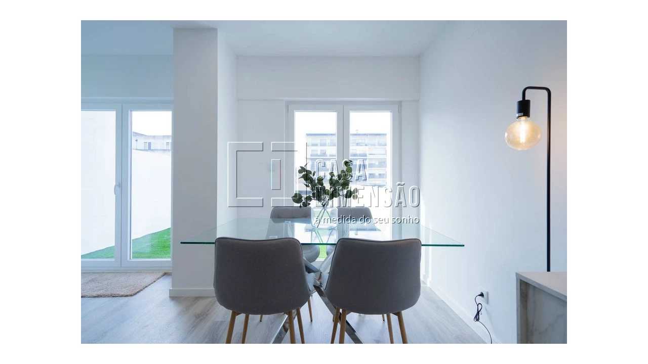 Apartamento T1 para Venda em Benfica Foto 12