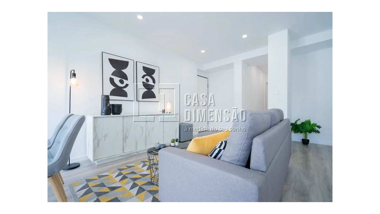 Apartamento T1 para Venda em Benfica Foto 14