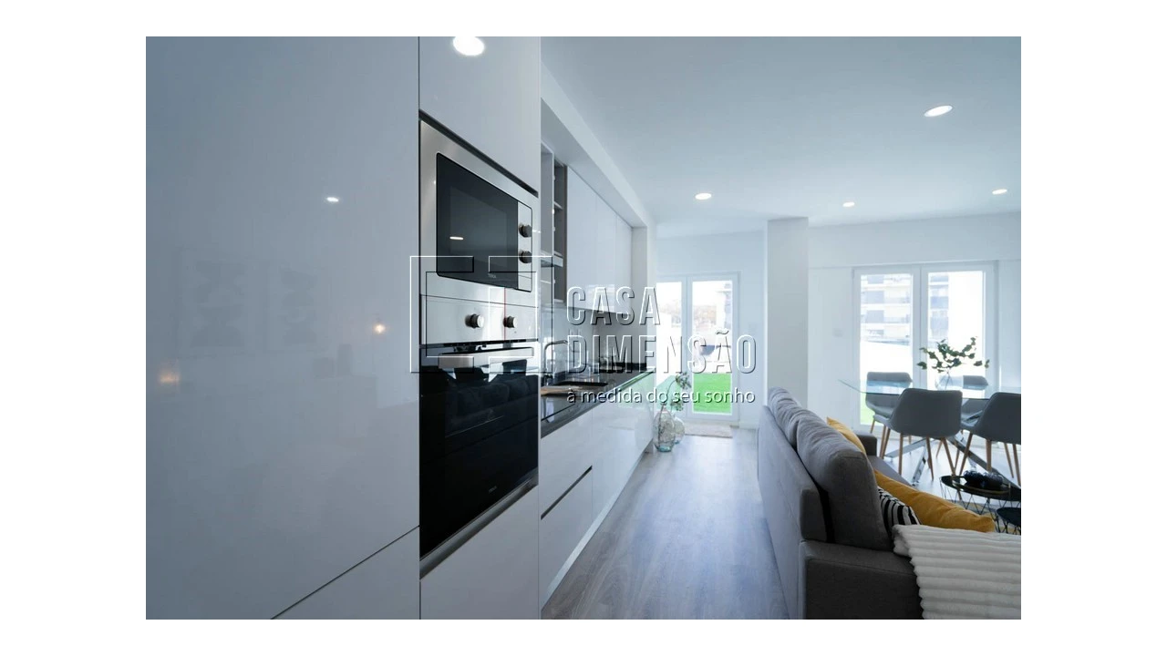 Apartamento T1 para Venda em Benfica Foto 19