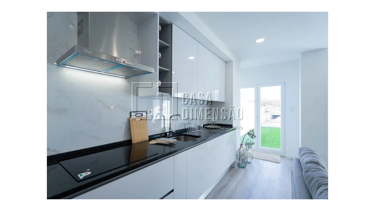 Apartamento T1 para Venda em Benfica Foto 22