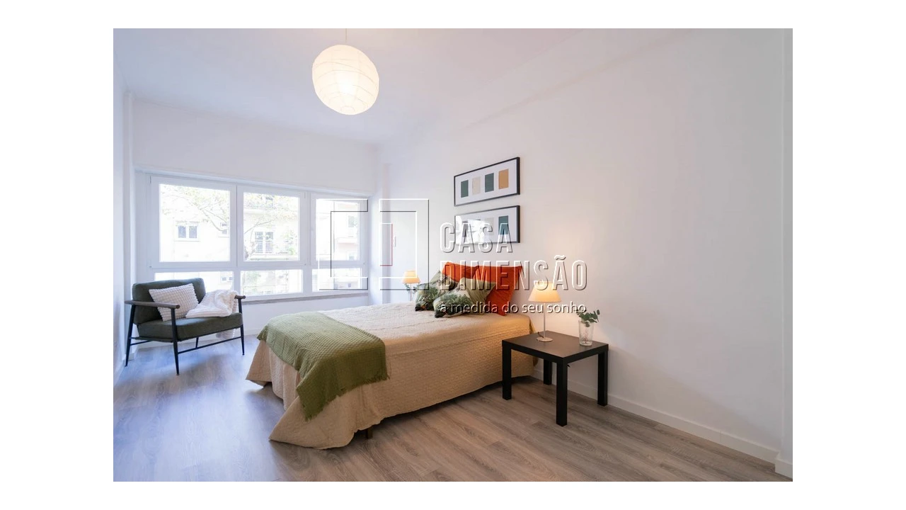 Apartamento T1 para Venda em Benfica Foto 30