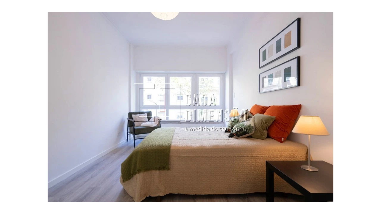 Apartamento T1 para Venda em Benfica Foto 34