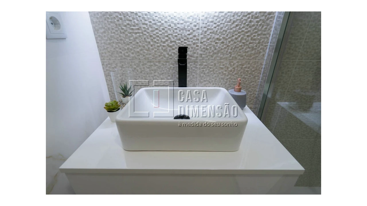 Apartamento T1 para Venda em Benfica Foto 44