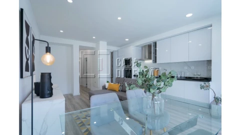 Apartamento T1 para Venda em Benfica