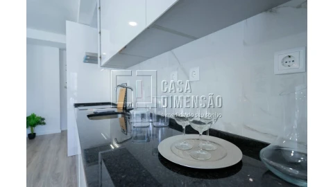 Apartamento T1 para Venda em Benfica