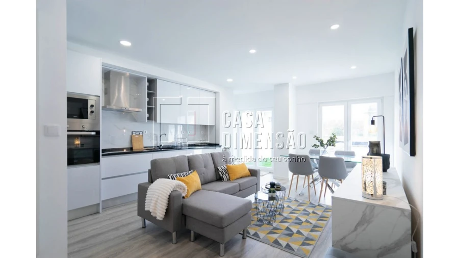 Apartamento T1 para Venda em Benfica Foto 8