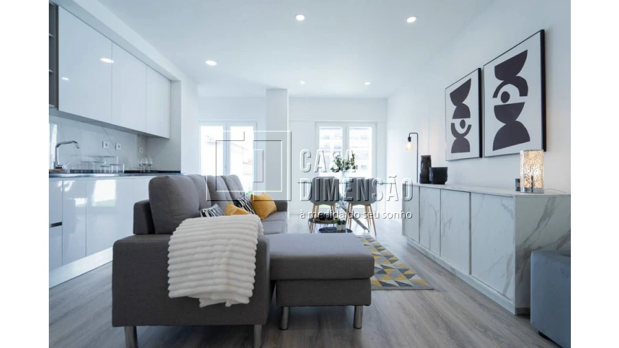Apartamento T1 para Venda em Benfica Foto 9