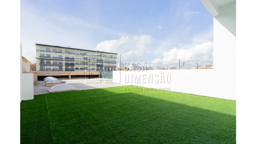 Apartamento T1 para Venda em Benfica Foto 28