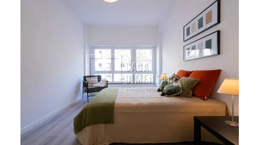 Apartamento T1 para Venda em Benfica Foto 32