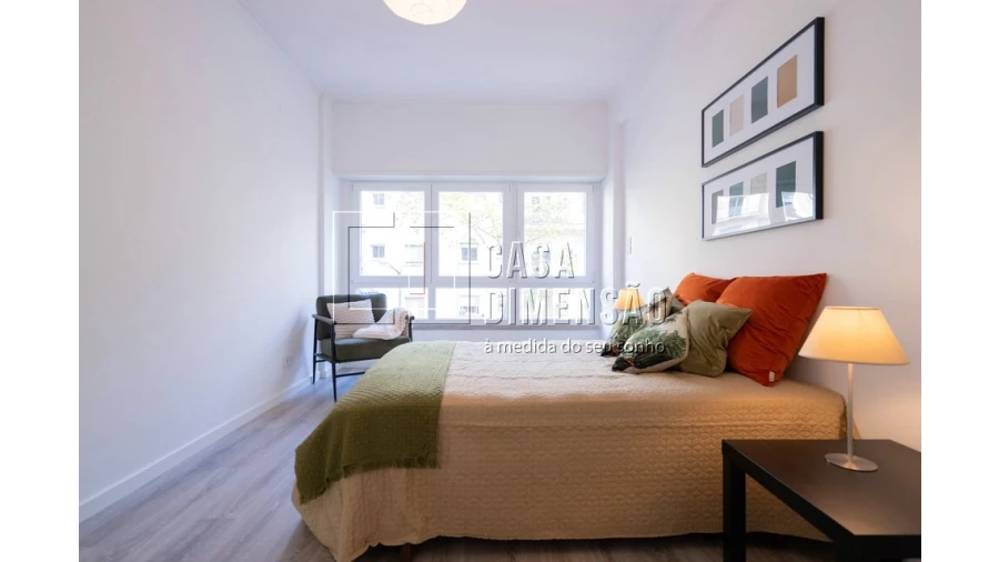 Apartamento T1 para Venda em Benfica Foto 34