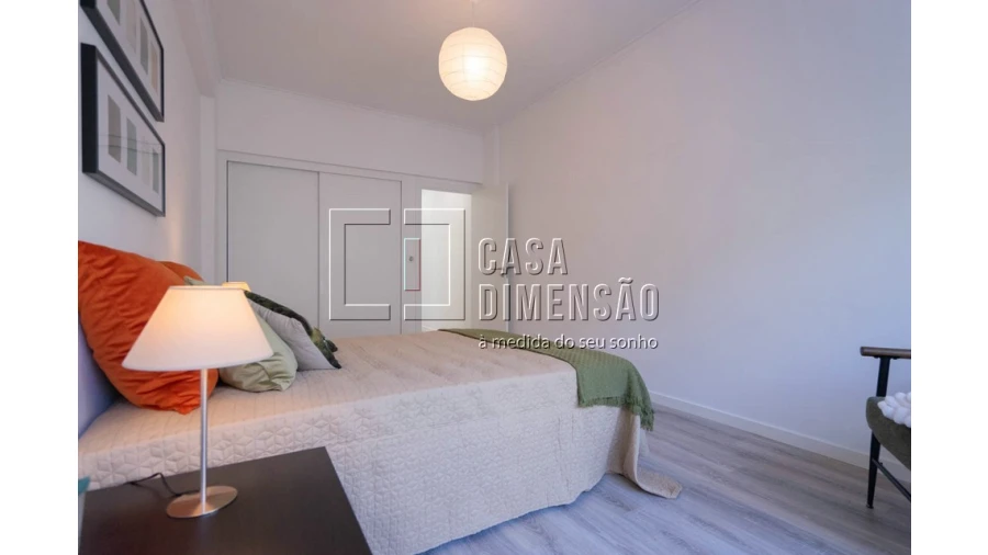 Apartamento T1 para Venda em Benfica Foto 36