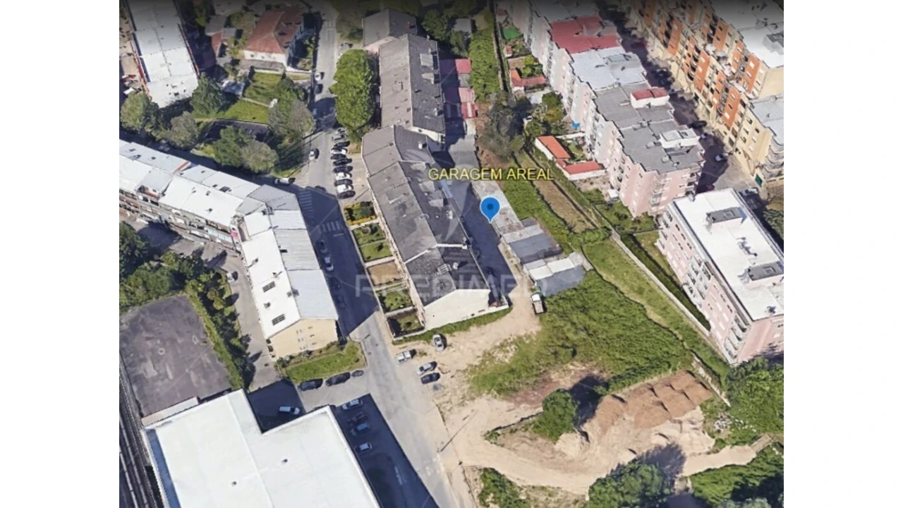 Garagem para Venda em São Vitor (Braga) Foto 7