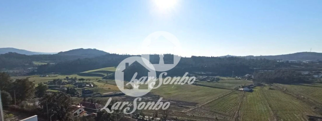 Moradia T4 para Venda em Abade de Neiva Foto 7