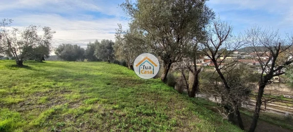 Terreno para Venda em Souselas e Botão