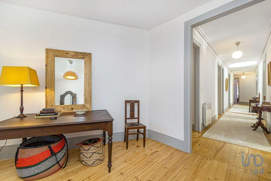 Moradia T5 para Venda em Avantos e Romeu Foto 8