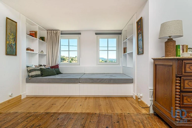 Moradia T5 para Venda em Avantos e Romeu Foto 10