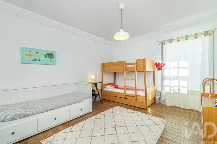 Moradia T5 para Venda em Avantos e Romeu Foto 20