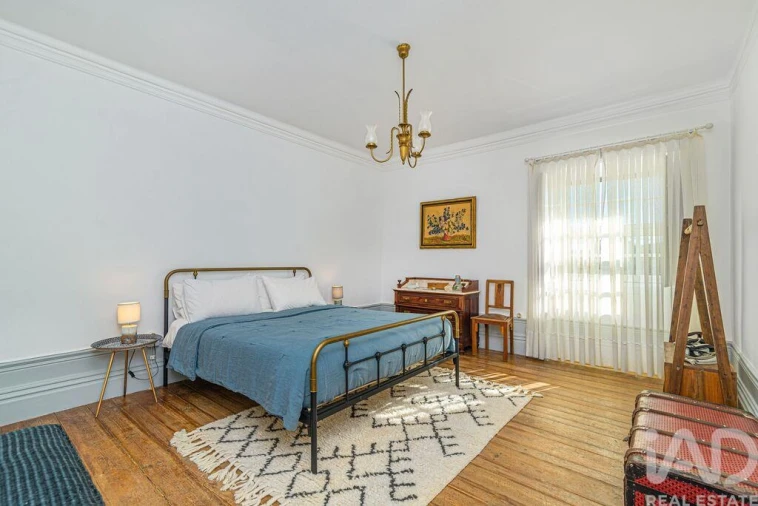 Moradia T5 para Venda em Avantos e Romeu Foto 17