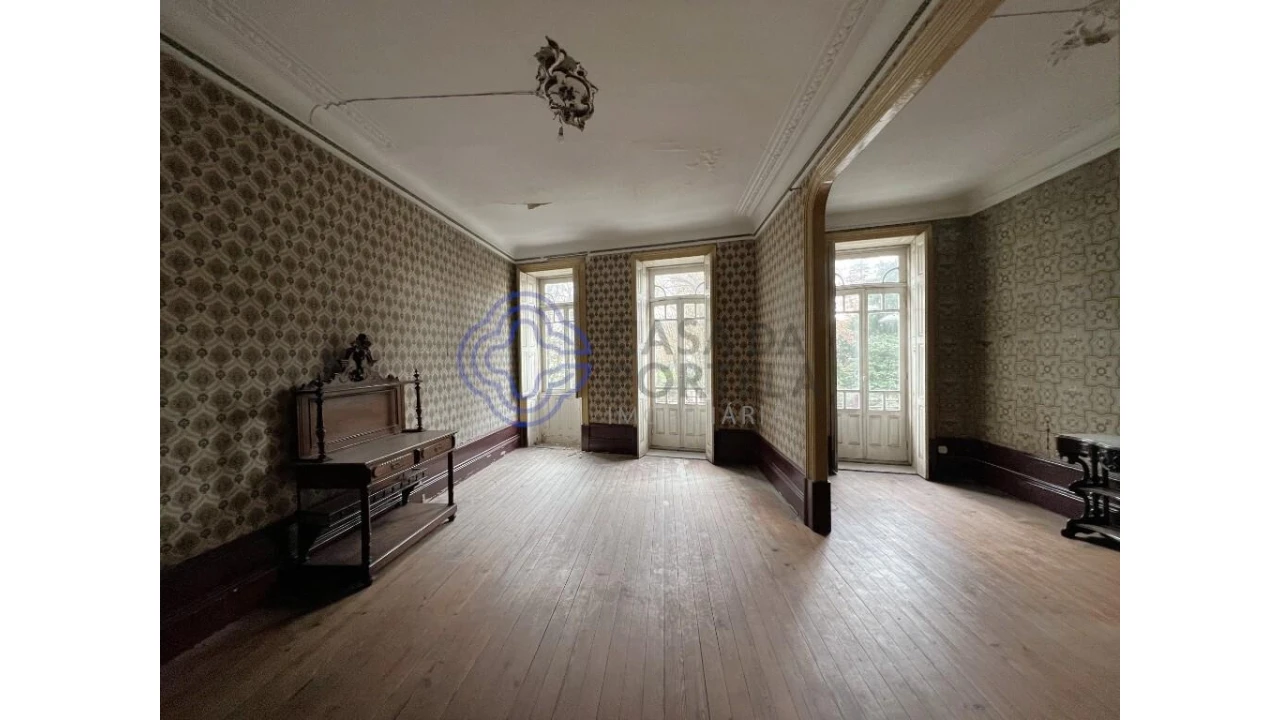 Prédio para Venda em Lordelo do Ouro e Massarelos Foto 14