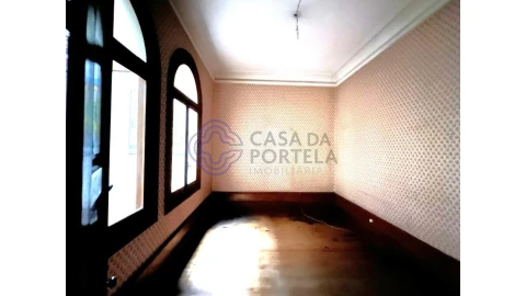 Prédio para Venda em Lordelo do Ouro e Massarelos