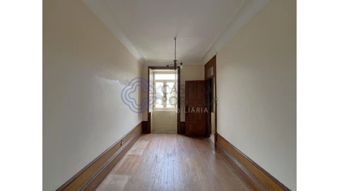 Prédio para Venda em Lordelo do Ouro e Massarelos