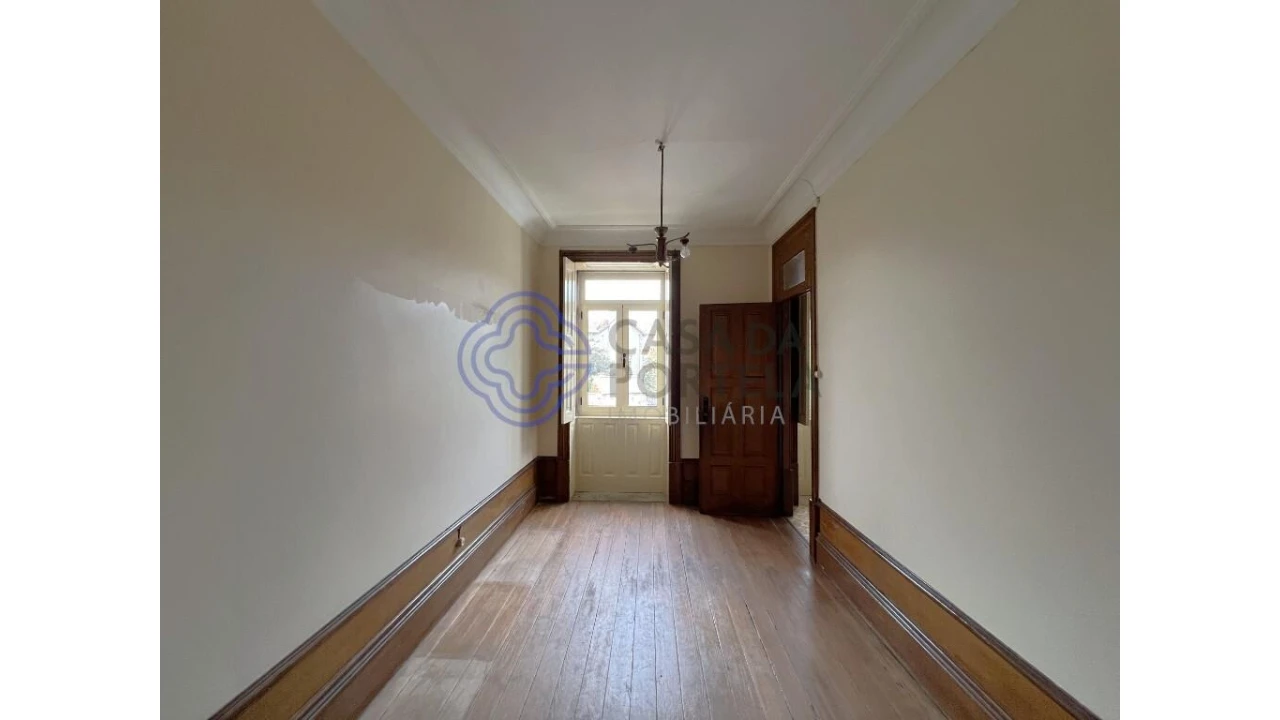 Prédio para Venda em Lordelo do Ouro e Massarelos Foto 4