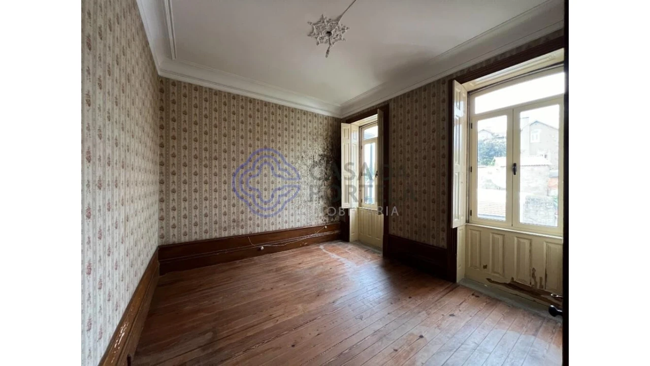 Prédio para Venda em Lordelo do Ouro e Massarelos Foto 17