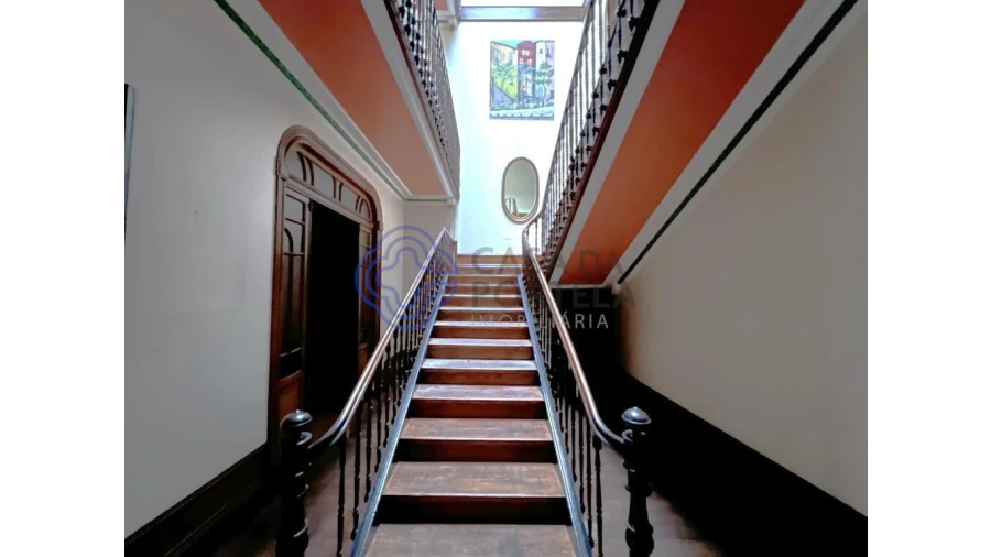 Prédio para Venda em Lordelo do Ouro e Massarelos Foto 23