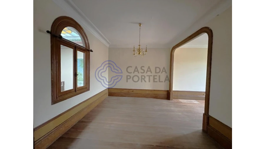 Prédio para Venda em Lordelo do Ouro e Massarelos Foto 3